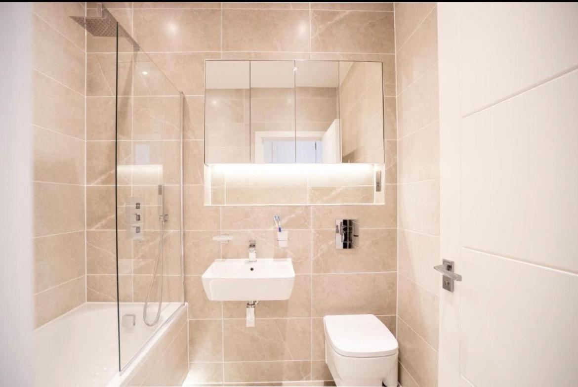 Two Bedrooms, Two Bath, Up To 3 Beds 1 Sofa - Slough Windsor Legoland 외부 사진